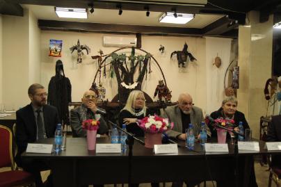Тувинский театр кукол перешагнул первый 10-летний рубеж