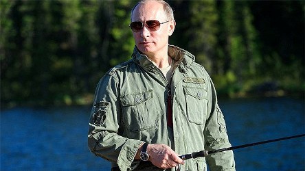 Президент России Владимир Путин снова провел активный отдых в Туве 