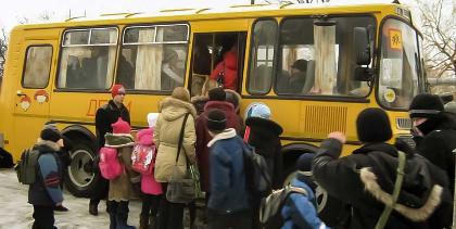 В правительстве Тувы отреагировали на жалобы кызылчан о перебоях в работе школьных автобусов