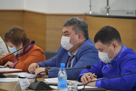 Министр топлива и энергетики Тувы Роман Кажин-оол об электроснабжении в Тоджинском кожууне