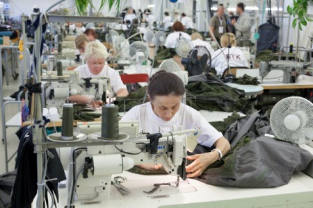 Крупный российский холдинг запускает в Туве швейное производство