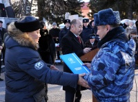 Глава Тувы Шолбан Кара-оол вручил награды сотрудникам органов внутренних дел