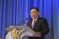 Глава Тувы 11 октября вручил государственные награды труженикам