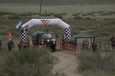 В Республике Тыва военные водители четырех стран закончили гонку с преследованием в рамках «Военного ралли -2022»