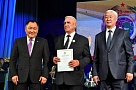 Глава Тувы 11 октября вручил государственные награды труженикам республики