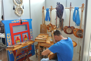 Минкультуры Тувы открывает выставку декоративно-прикладного искусства    