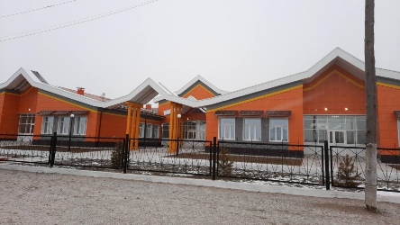 Новая школа радует жителей приграничного села Ак-Эрик