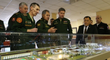 Туву с рабочим визитом посетил министр обороны России Сергей Шойгу 