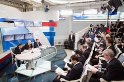 Вице-спикер Совета Федерации Евгений Бушмин намерен контролировать реализацию инфраструктурных проектов Тувы 