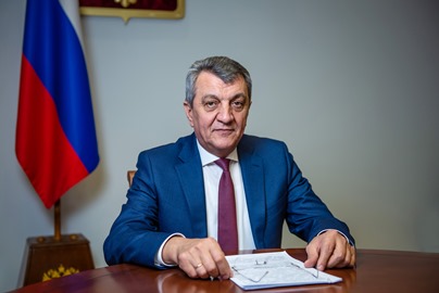 Поздравление полномочного представителя Президента  РФ в СФО с Днем защитника Отечества