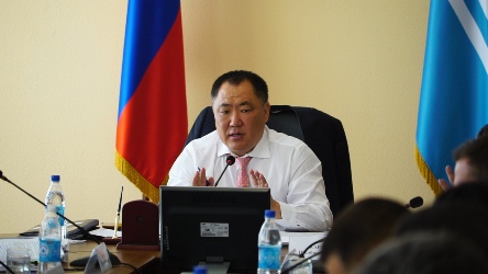 Глава Тувы раскритиковал руководителей Тандинского района за гибель ребенка в колодце 