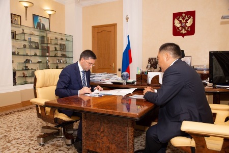 Глава Тувы в Москве встретился с Министром природных ресурсов и экологии РФ