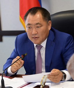 Тува: Шолбан Кара-оол лидирует  на губернаторских праймериз "Единой России"  