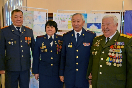 В Кызыле прошло торжественное собрание, посвящённое Дню сотрудника ОВД России и 100-летию Советской милиции
