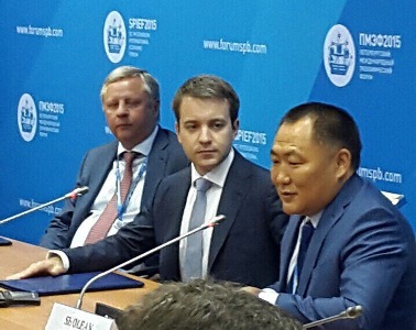 Шолбан Кара-оол предложил Николаю Никифорову проложить ВОЛС в труднодоступный Тоджинский район Тувы 