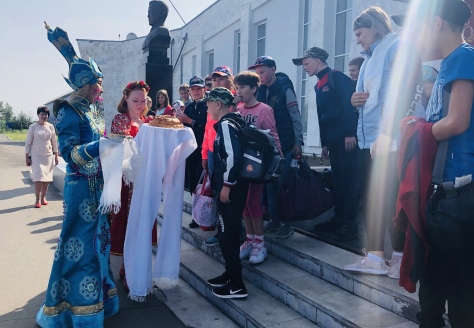 Тува встретила детей из Иркутской области