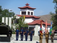 В День ВДВ в Туве открыт памятник в виде боевой машины пехоты 
