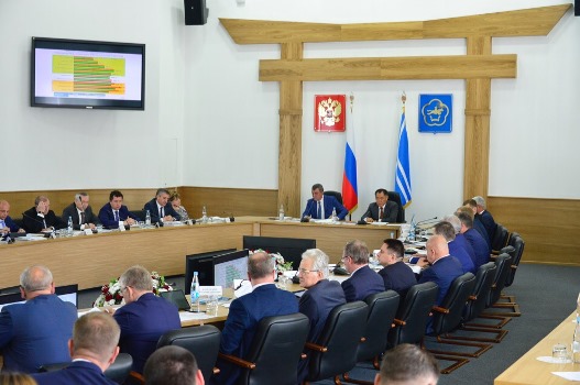 В Туве прошло заседание Совета при полномочном представителе Президента РФ в СФО  