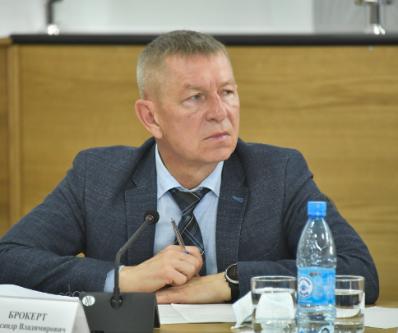 Депутаты Верховного Хурала Тувы утвердили Александра Брокерта в должности зампреда