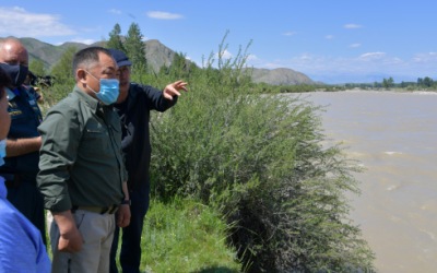 Глава Тувы провел в Бай-Тайгинском районе выездное заседание по преодолению последствий прошедшего паводка