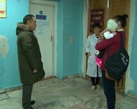 Глава Тувы в очередной раз без предупреждения посетил городскую поликлинику и школу-интернат с проверкой