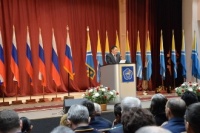 Глава Тувы выступил с Посланием Верховному Хуралу о положении дел в республике и внутренней политике на 2016 год
