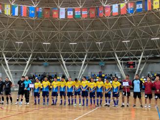 Команды из четырех регионов России и Киргизии поборются за Кубок Главы Тувы