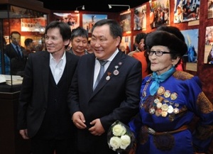 Глава Тувы провел ряд деловых переговоров в Улан-Баторе и встретился с этническими тувинцами 