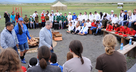 Виктор Толоконский и Шолбан Кара-оол посетили археологический лагерь «Долина царей»