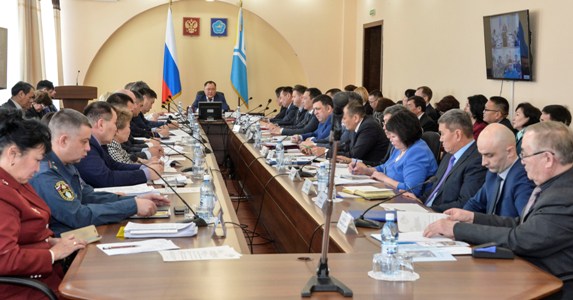 После ЧП в школах Бурятии и Пермского края в Туве усилят охрану соцучреждений