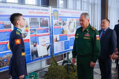 Министр обороны РФ Сергей Шойгу проинспектировал в Кызыле подведомственные объекты