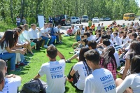 Шолбан Кара-оол призвал инициативную молодежь Тувы к конкретным делам 