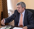 В Туву с рабочим визитом прибыл  руководитель Федеральной службы статистики РФ  Александр Суринов
