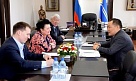 Глава Тувы Шолбан Кара-оол встретился с членом Комитета Госдумы по бюджету и налогам Раисой  Кармазиной