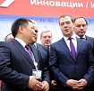  Глава Тувы поздравил Председателя Правительства РФ Дмитрия Медведева с Днем рождения