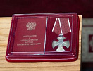 В Туве родственникам погибшего при исполнении воинского долга военнослужащего вручили орден Мужества